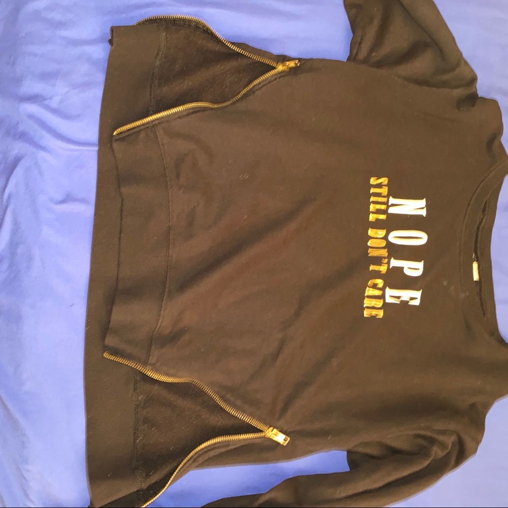 H&M Sweater - Picture 2 of 4